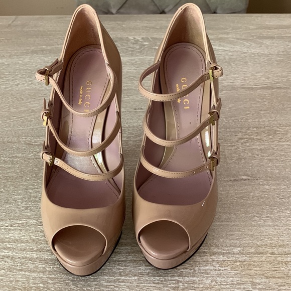 Gucci Patent Leather Shoes - Picture 10 of 11